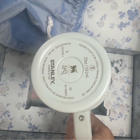 LoveShackFancy x Stanley Quencher 20oz Brand new - Picture 5 of 6